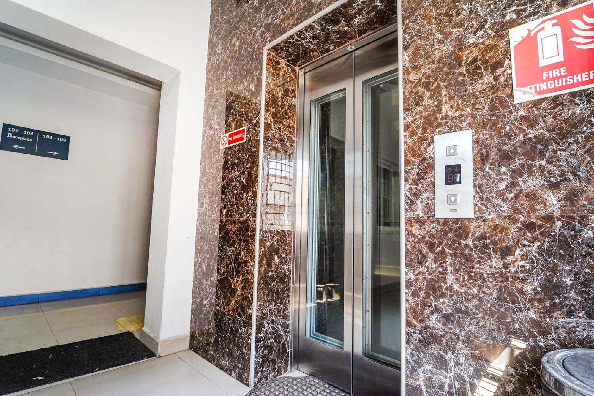 Fabexpress Silver Palace Τσενάι Εξωτερικό φωτογραφία